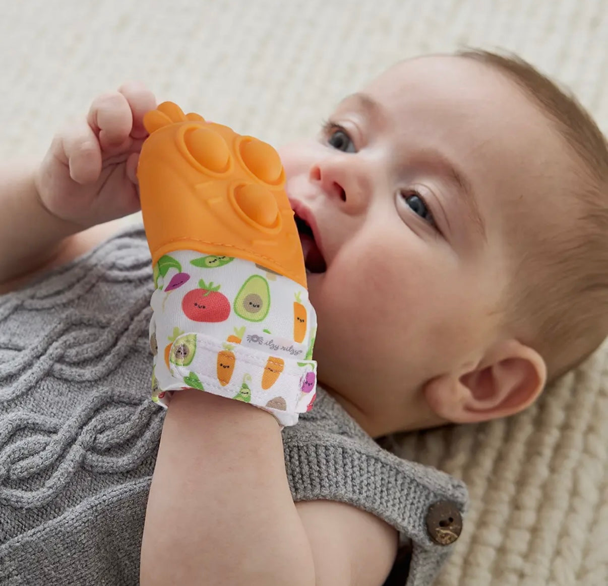 Itzy Ritzy Mitt Pop