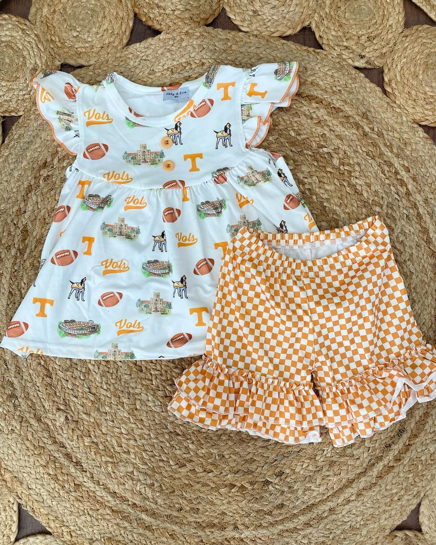 UT Ruffled Shorts Set