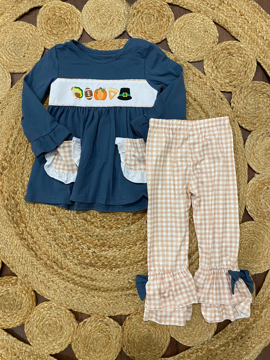 Girl’s embroidered Thanksgiving set