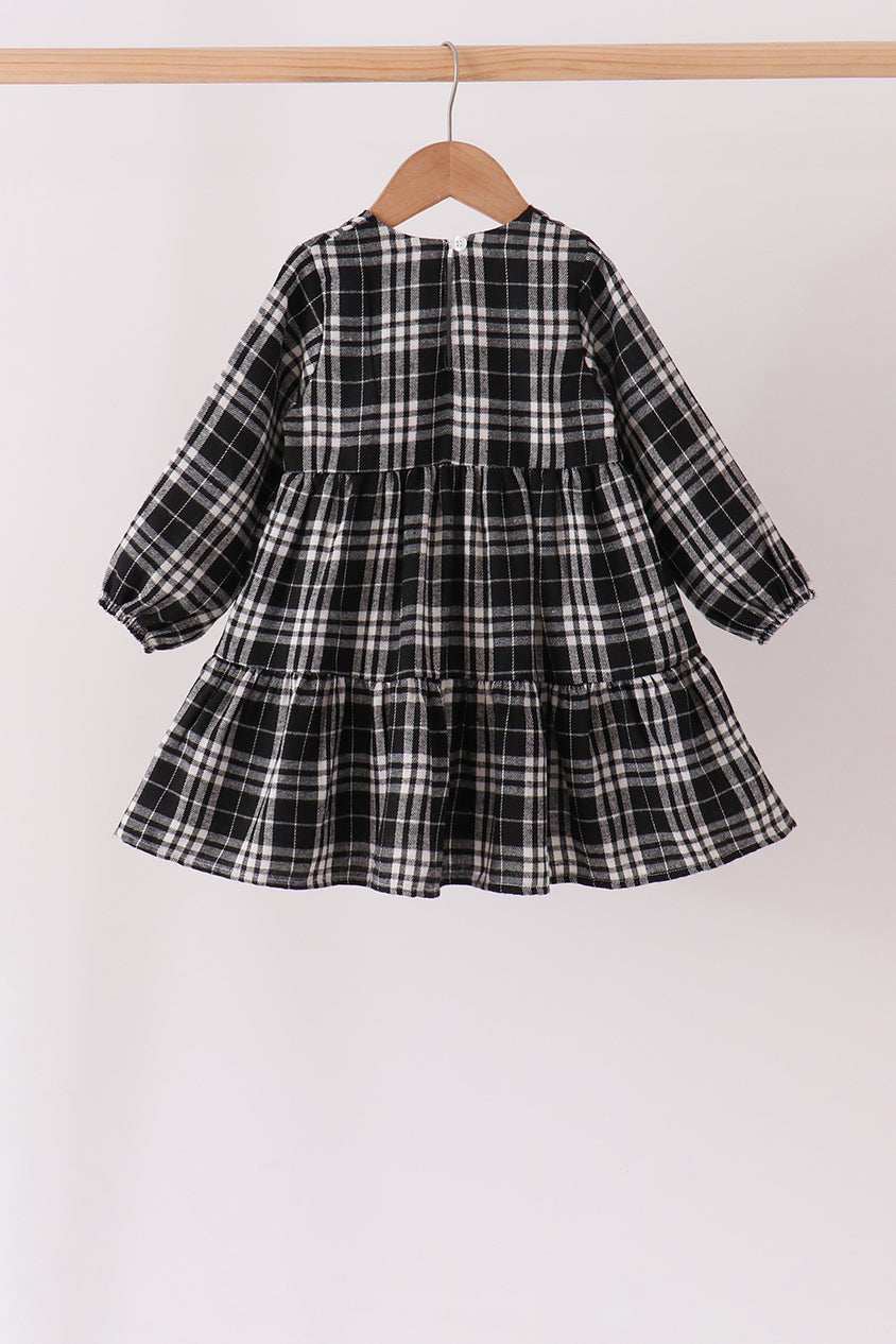 Black&white plaid dress